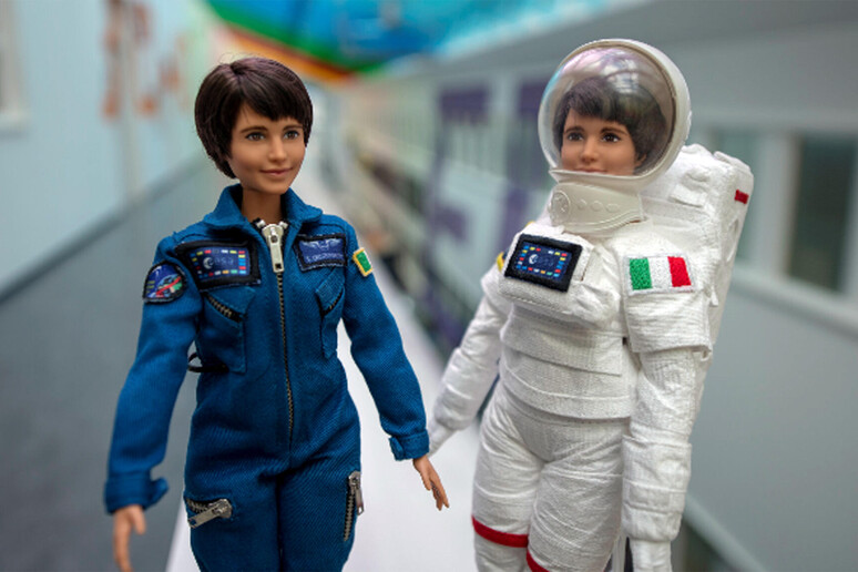 La muñeca pasó seis meses en órbita en la estación espacial. - TODOS LOS DERECHOS RESERVADOS