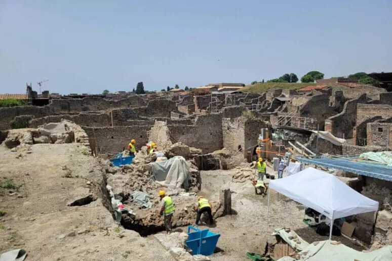 Un museo y actividades para niños en torno a los tesoros arqueológicos de Pompeya. Una idea inédita - TODOS LOS DERECHOS RESERVADOS