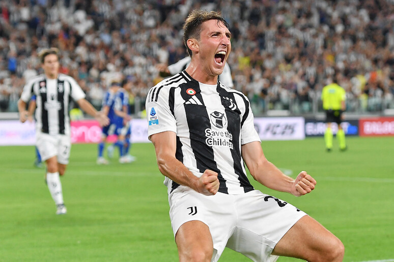 Cambiaso marcou o terceiro gol da Juventus na vitória sobre o Como - TODOS OS DIREITOS RESERVADOS