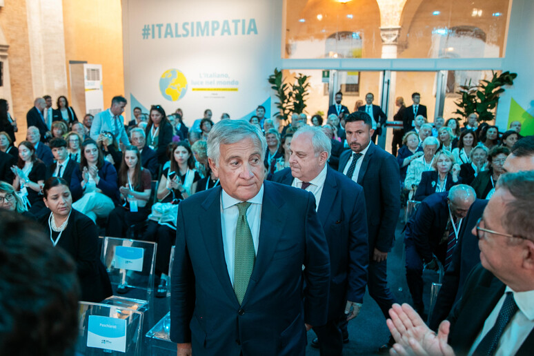 O ministro das Relações Exteriores da Itália, Antonio Tajani, durante congresso em Roma - TODOS OS DIREITOS RESERVADOS