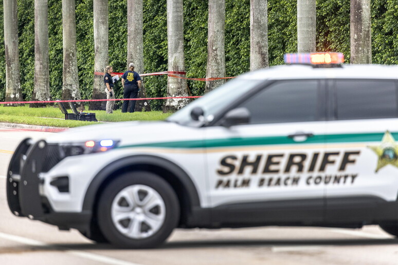 La polizia in Florida © ANSA/EPA