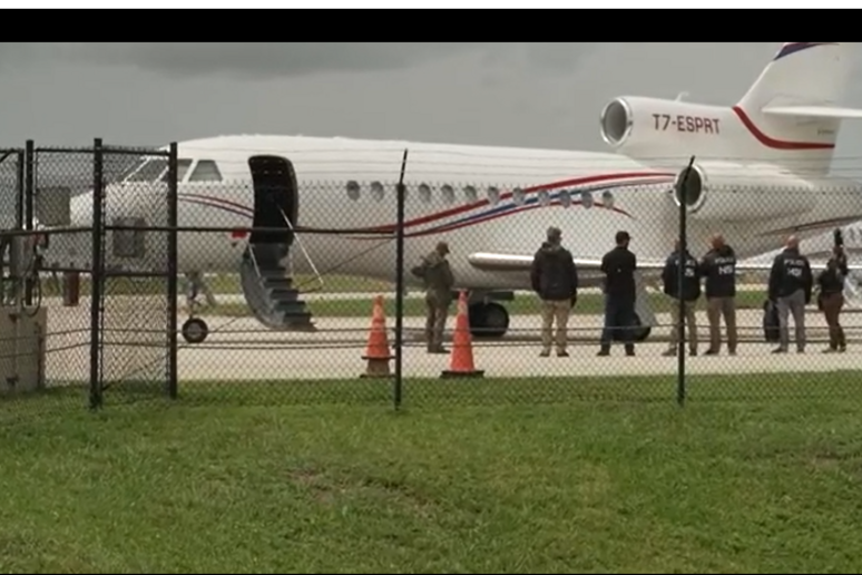 El avión incautado, ya en Fort Lauderdale, en Florida. - TODOS LOS DERECHOS RESERVADOS