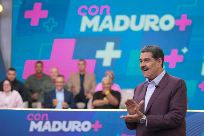 Maduro fez anúncio durante programa de TV - TODOS OS DIREITOS RESERVADOS