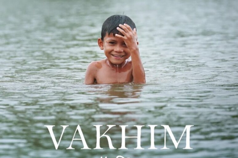 Vakhim, el niño adoptado que regresa a sus orígenes. - TODOS LOS DERECHOS RESERVADOS