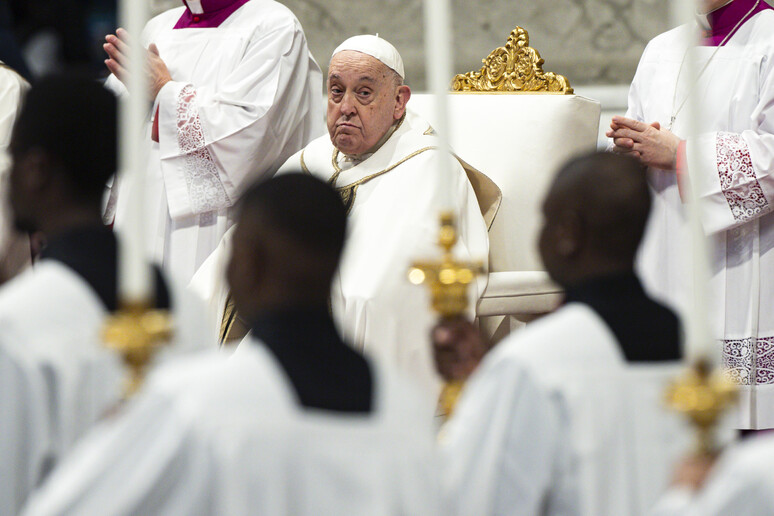 El Papa Francisco durante la misa de Epifanía - TODOS LOS DERECHOS RESERVADOS